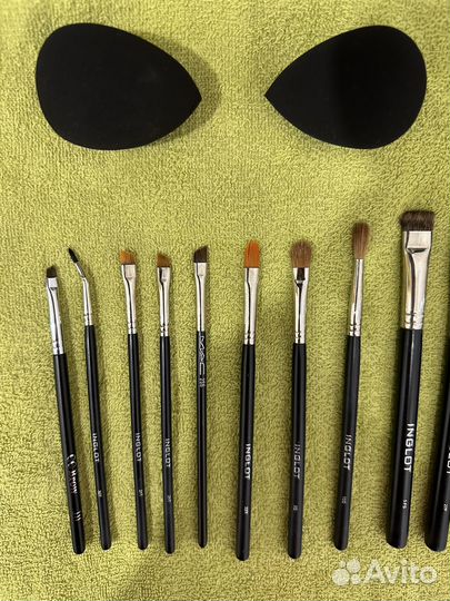 Кисти для макияжа натуральные