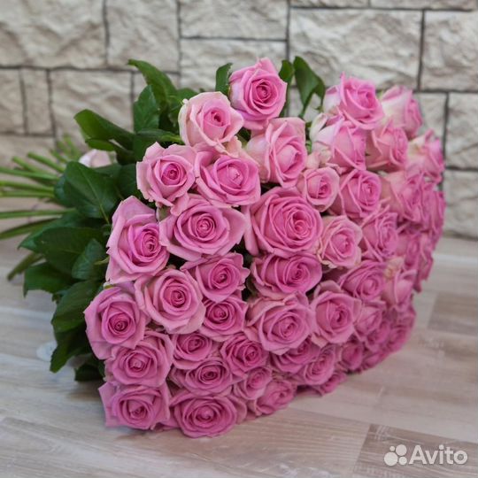 Букет из 31 розовой розы