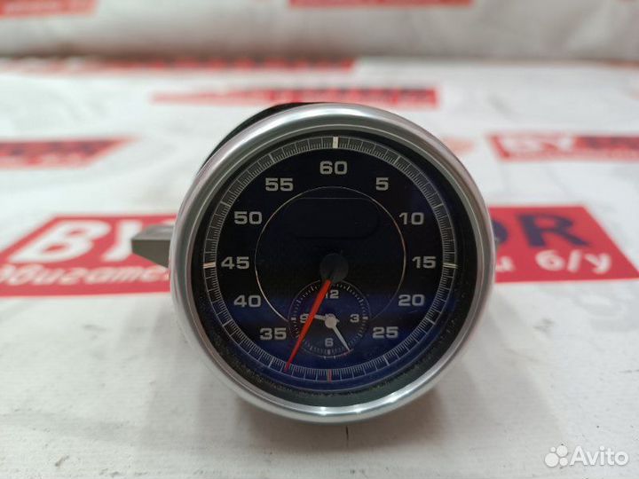 Часы Porsche Macan Gts DGR 2020