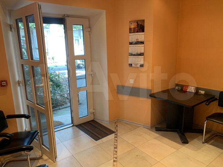 Офис в центре г. Ялта, 55 м²
