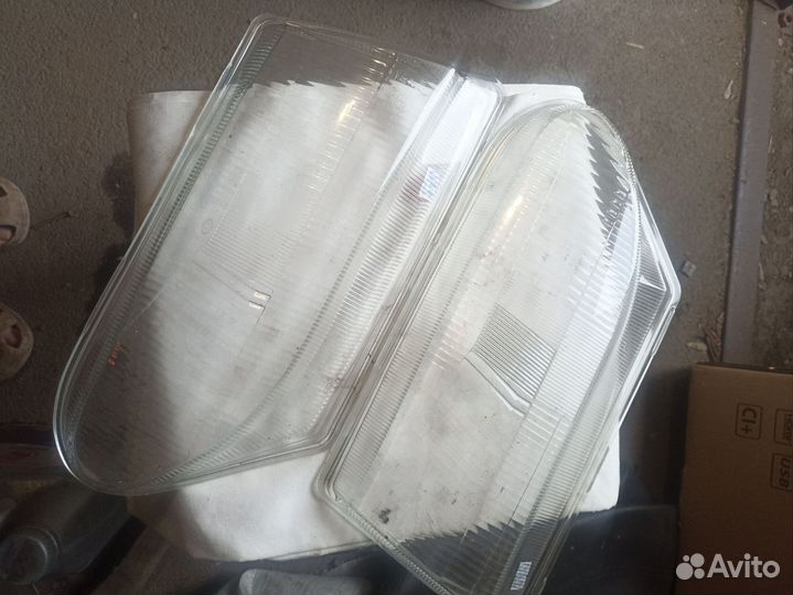 Стекло на фары