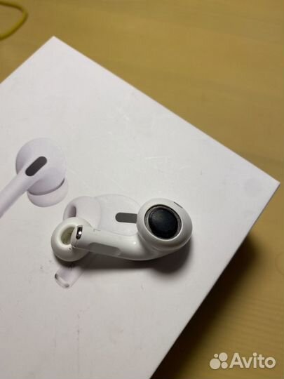 Левый наушник airpods pro a2084