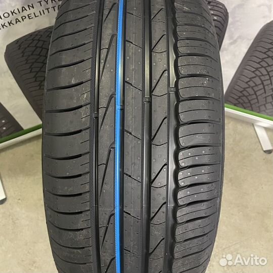 Nokian Tyres Hakka Blue 3 215/60 R16 99V