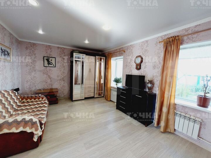 Дом 158,8 м² на участке 9,2 сот.