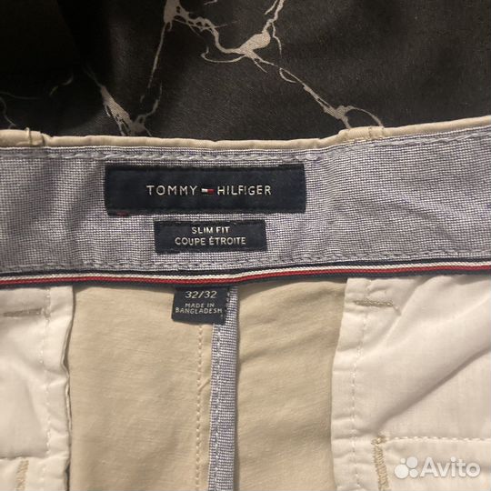 Светлые чионсы Tommy Hilfiger