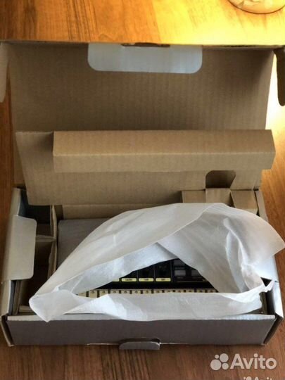 Аналоговая драм машина Korg Volca Beats