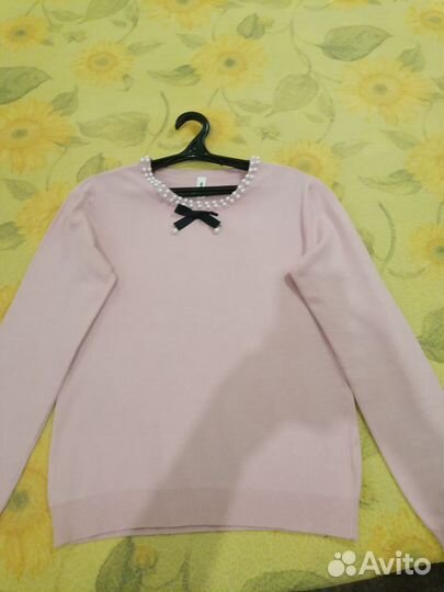 Свитера, кофточки для девочки