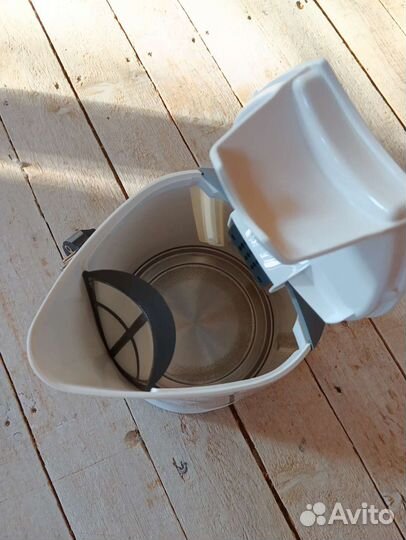 Чайник Braun кипятильник