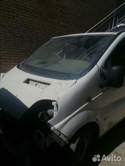 На разбор опель vivaro 1.9 2002 г.в