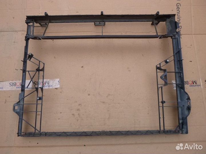 Рамка радиатора Volkswagen touareg touareg 2010-20