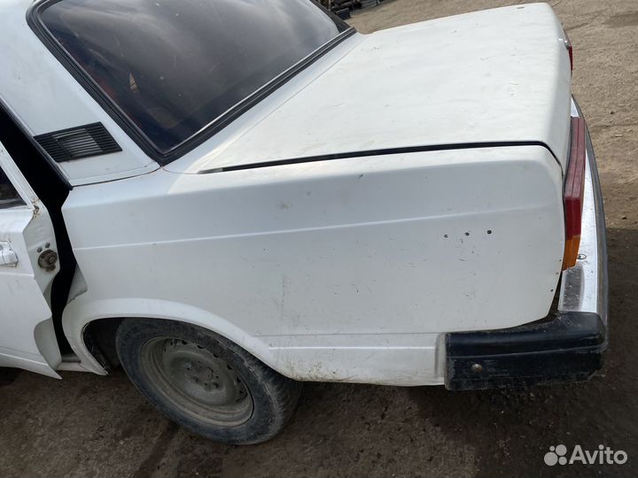 Задние левое крыло ваз 2107