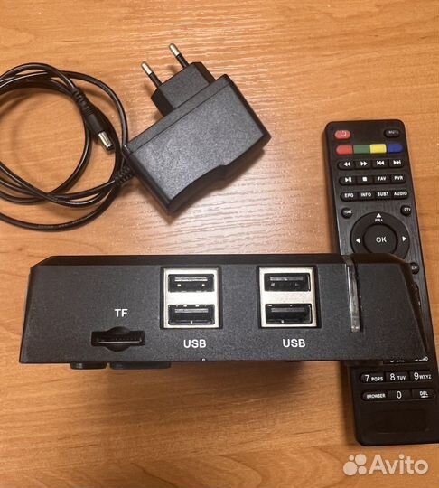 Универсальная тв приставка KI Plus TV Box