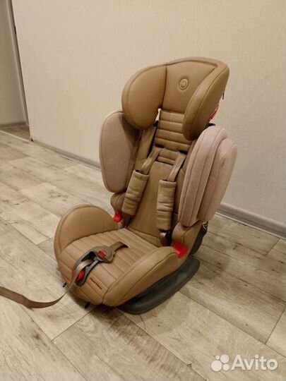 Детское автокресло