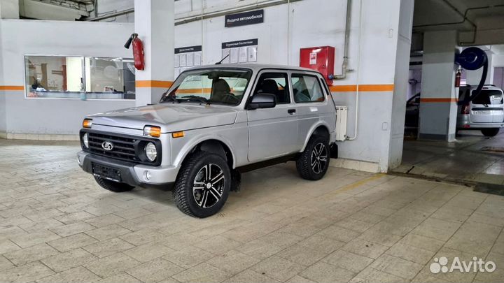 Nokian Tyres Hakkapeliitta 10 205/65 R16