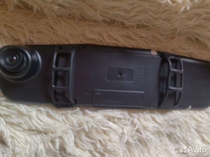 Зеркало с регистратором заднего вида