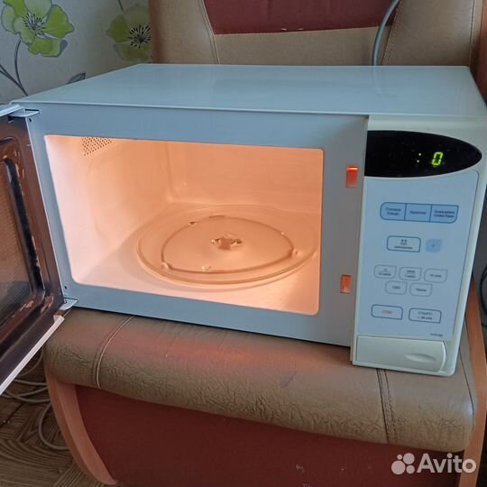 Микроволновая печь