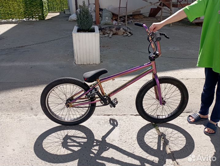 Трюковой велосипед BMX 