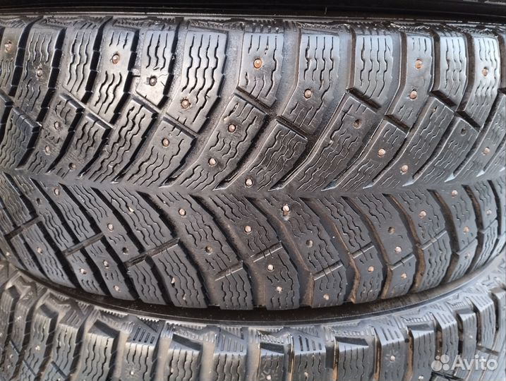 Michelin X-Ice North 4 SUV 225/65 R17 106T