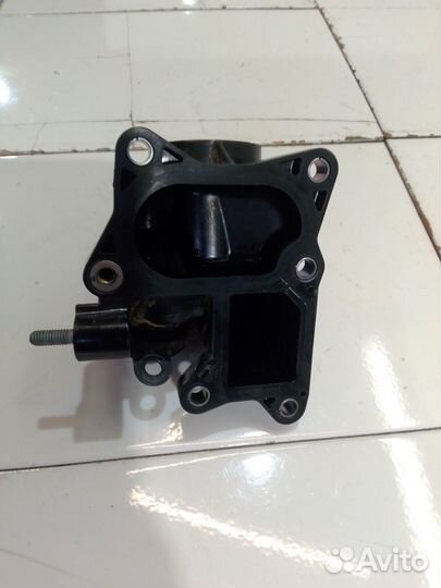 Элемент корпуса термостата 3.8 (Kia Quoris)