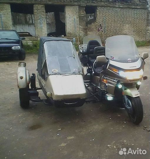 Honda gl 1500 gold wing