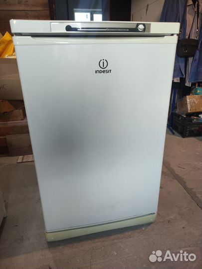 Морозильник indesit