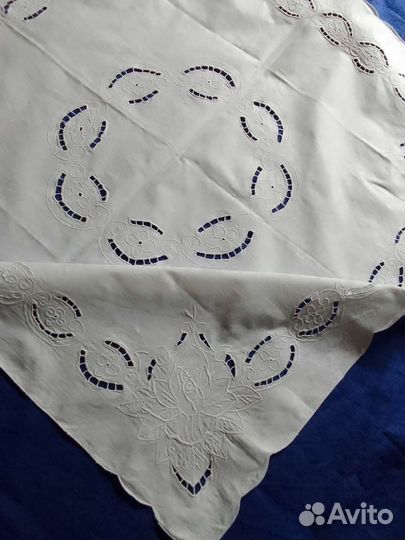 Скатерть чайная винтаж Европа ручная работа