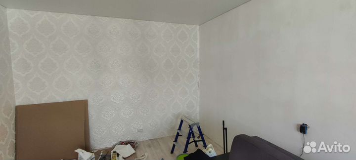 Поклейка обоев, сантехника, пол