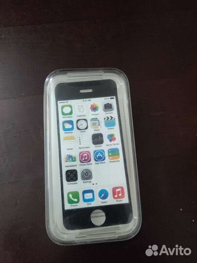 Коробка от iPhone 5 c
