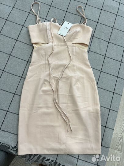 Платье lichi xs