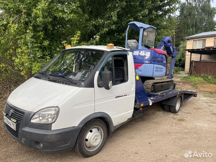 Эксковатор и эвакуатор