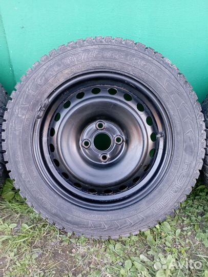 Колеса зимние 185 65 r15 Nokian Nordman 5