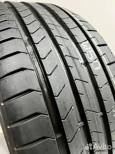 Pirelli P Zero Luxury Saloon 255/35 R21