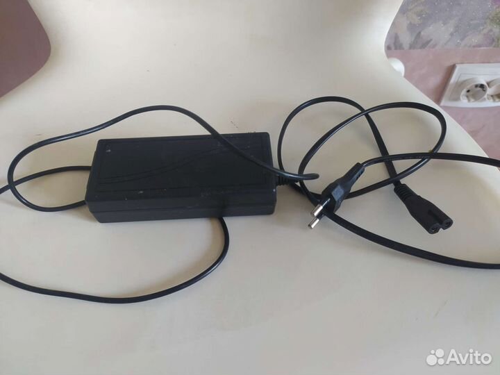 Лампа для гель лака