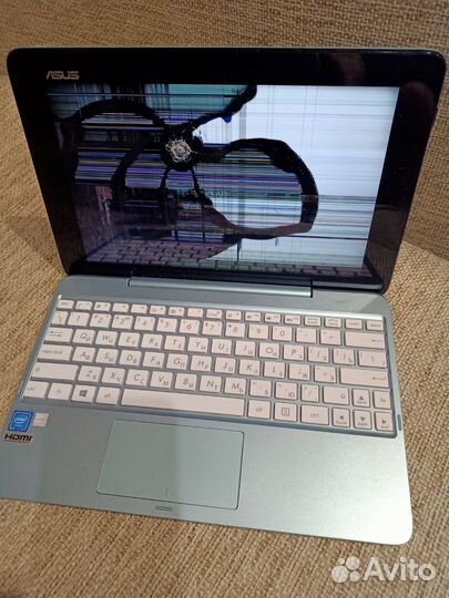 Планшет asus T100HA