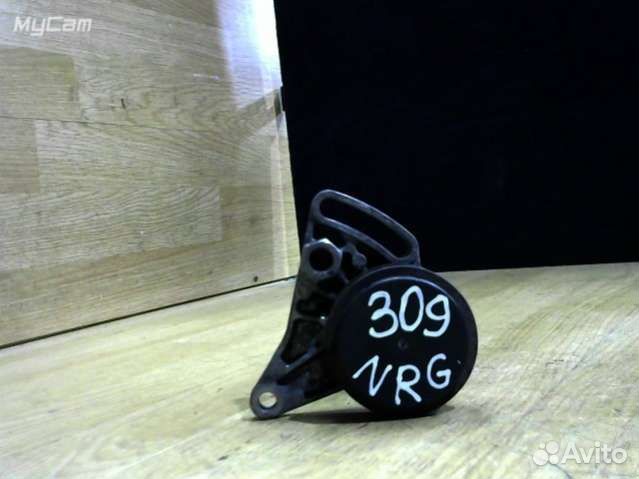 Натяжитель ремня генератора Audi A4 B5 (S4,RS4) 05