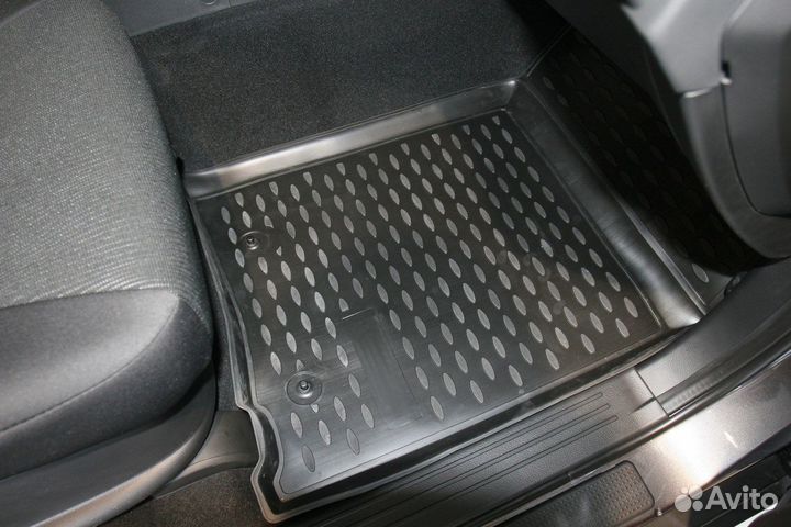 Коврики в салон на SsangYong (Саньенг)