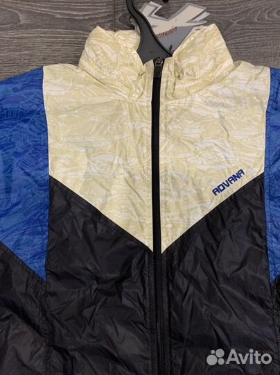 Спортивный костюм и ветровки мужские 46-48