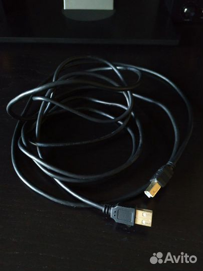 Кабели и зарядные устройства