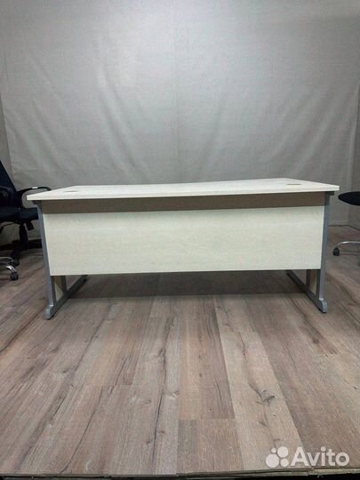 Стол эргономичный