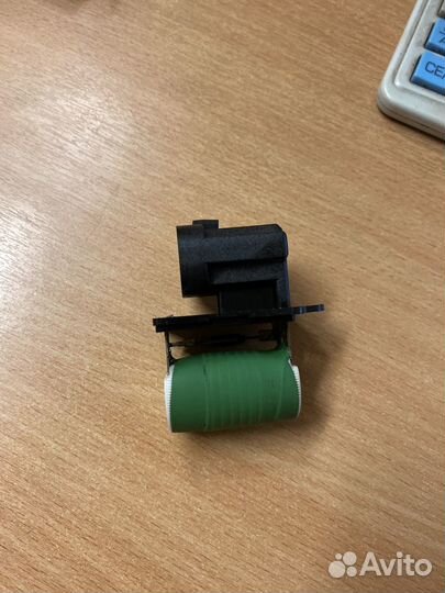 Блок управления вентилятором Nissan Qashqai J11