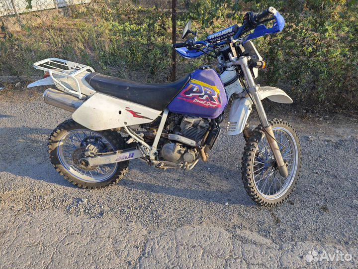 Suzuki DR 250