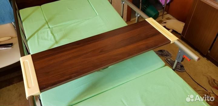 Медицинская кровать для лежачих больных рассроч7ме