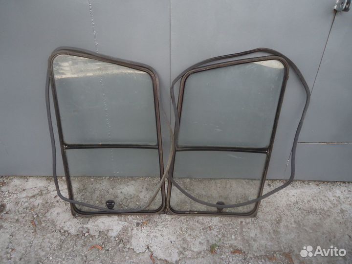 Стекло левое перед Mitsubishi Pajero 2 (1992 г.в)