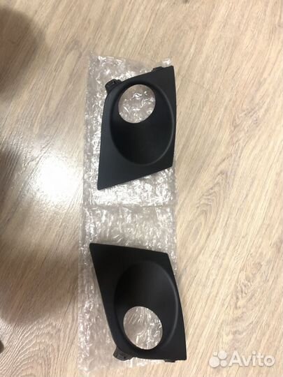 Накладки, рамки птф Nissan Tiida C11