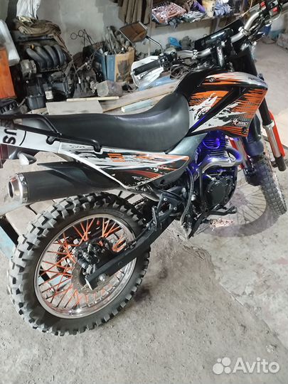 Racer panther 300