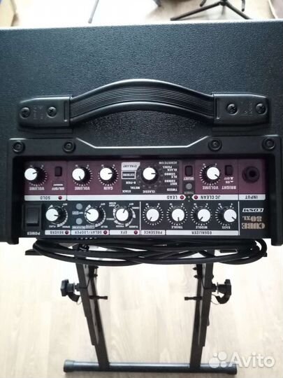 Комбоусилитель