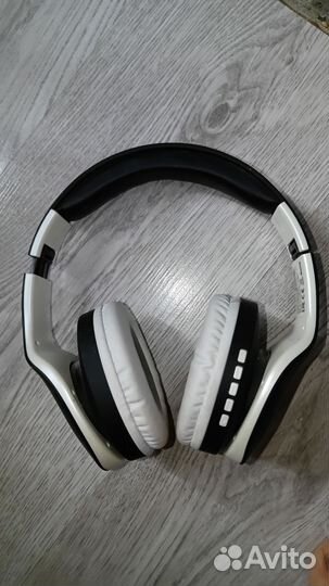 Беспроводные наушники