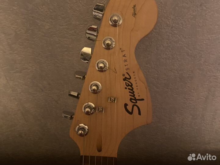 Электро гитара