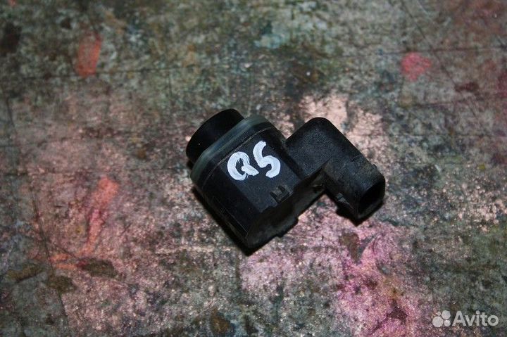 Датчик парковки audi Q5 2008