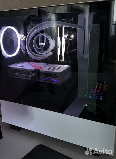 Водяное охлаждение nzxt X53 RGB White